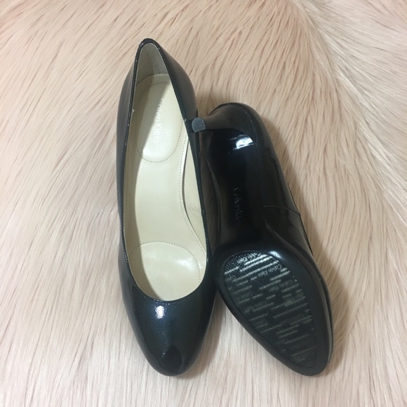 CALVIN KLEIN PUMPS SIZE 10M - Picture 4 of 8